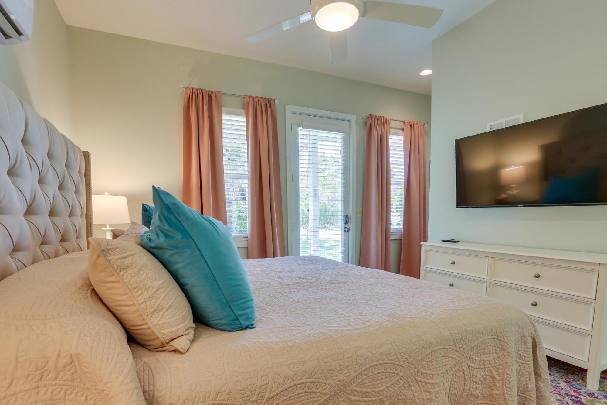 Riverfront Florida With Pool And Hot Tub Access Apartment LaBelle