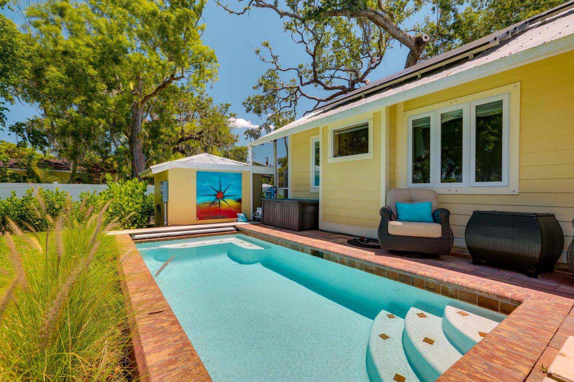 Apartment Riverfront Florida With Pool And Hot Tub Access LaBelle